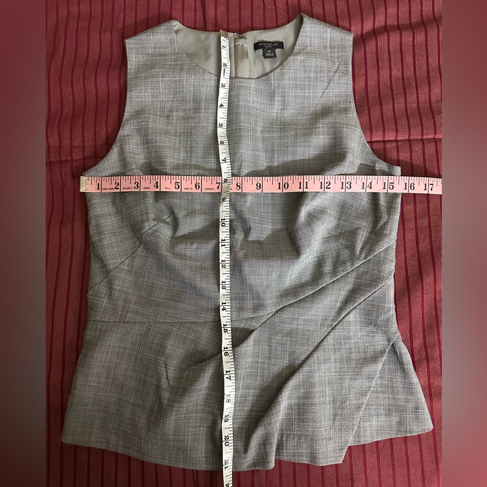 Ann Taylor Gray Sleeveless Top